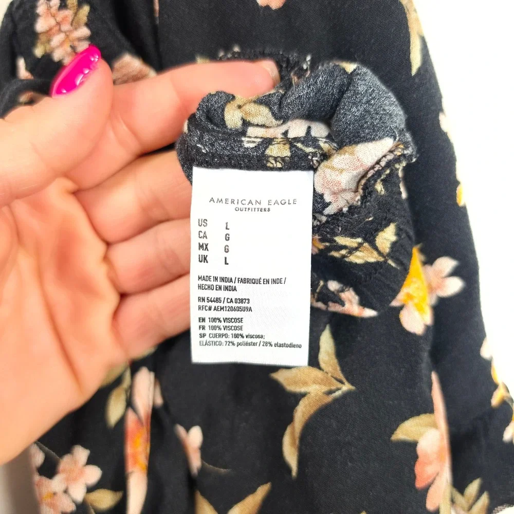American Eagle Shorts Womens L Black Floral Boho Cottagecore Romantic‎ Festival